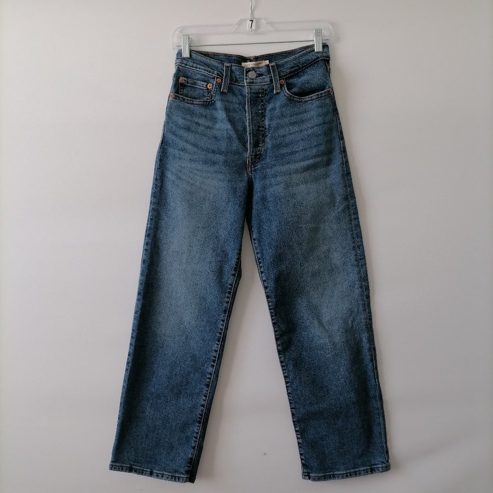 Levi's Women's Ribcage Straight Ankle Blue Jeans Size 27